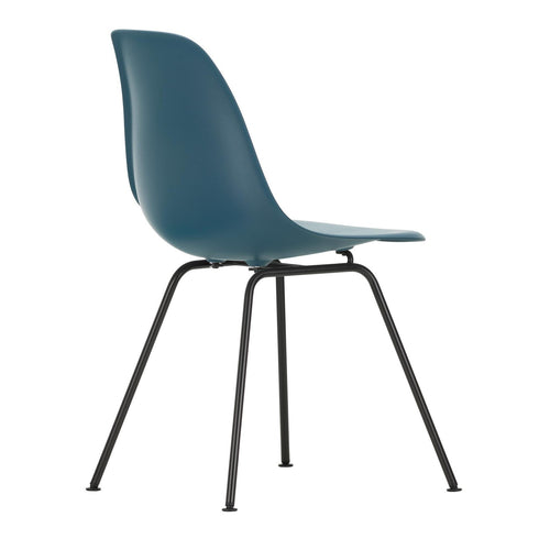 Cadeira Eames em Plástico DSX / Base Preta